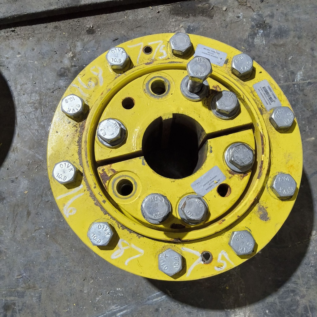 10-Hole Wedg-Lok Style, 3.94" (100mm) axle, John Deere Yellow