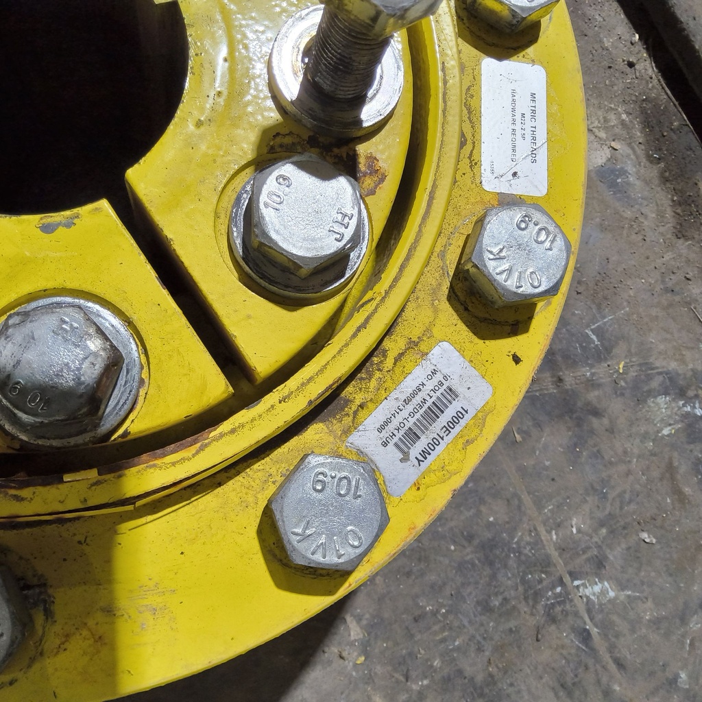 10-Hole Wedg-Lok Style, 3.94" (100mm) axle, John Deere Yellow