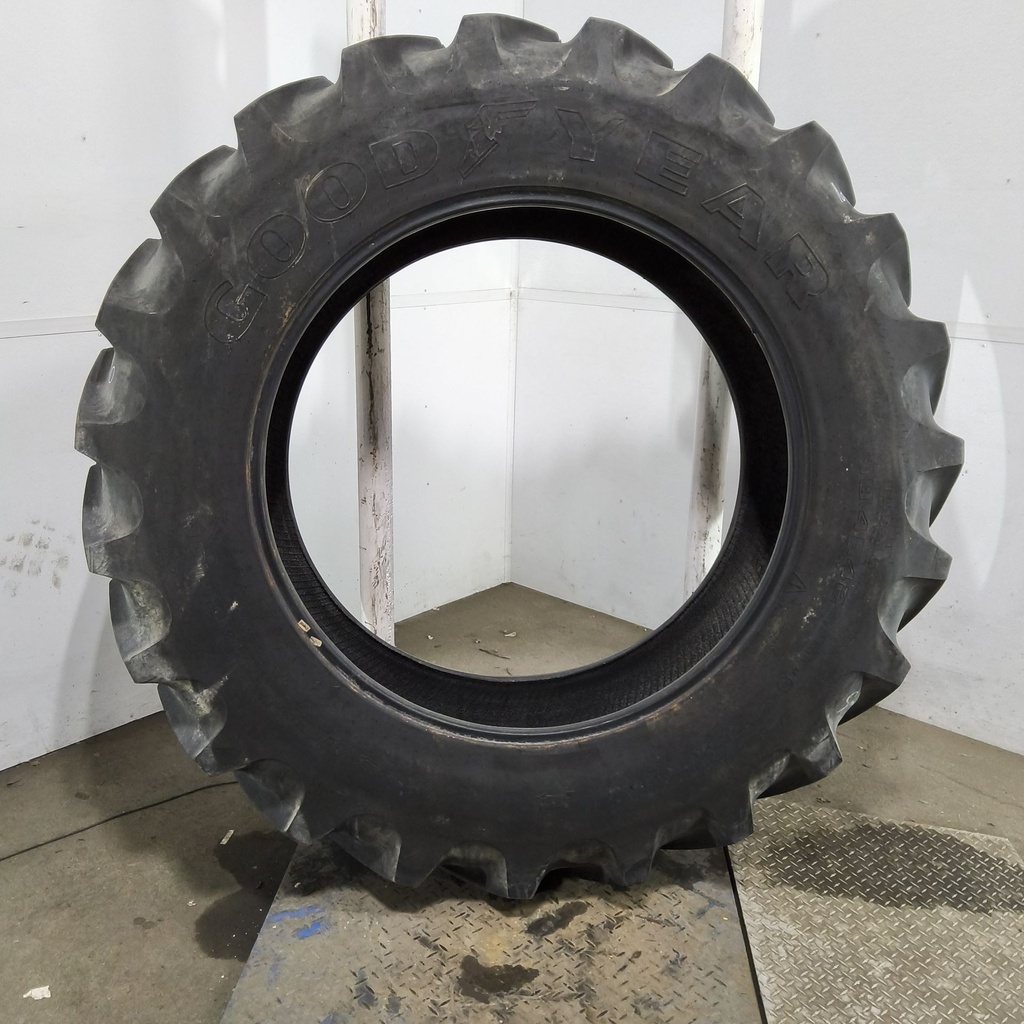 18.4R42 Goodyear Farm Super Traction Radial R-1W 148B 85%