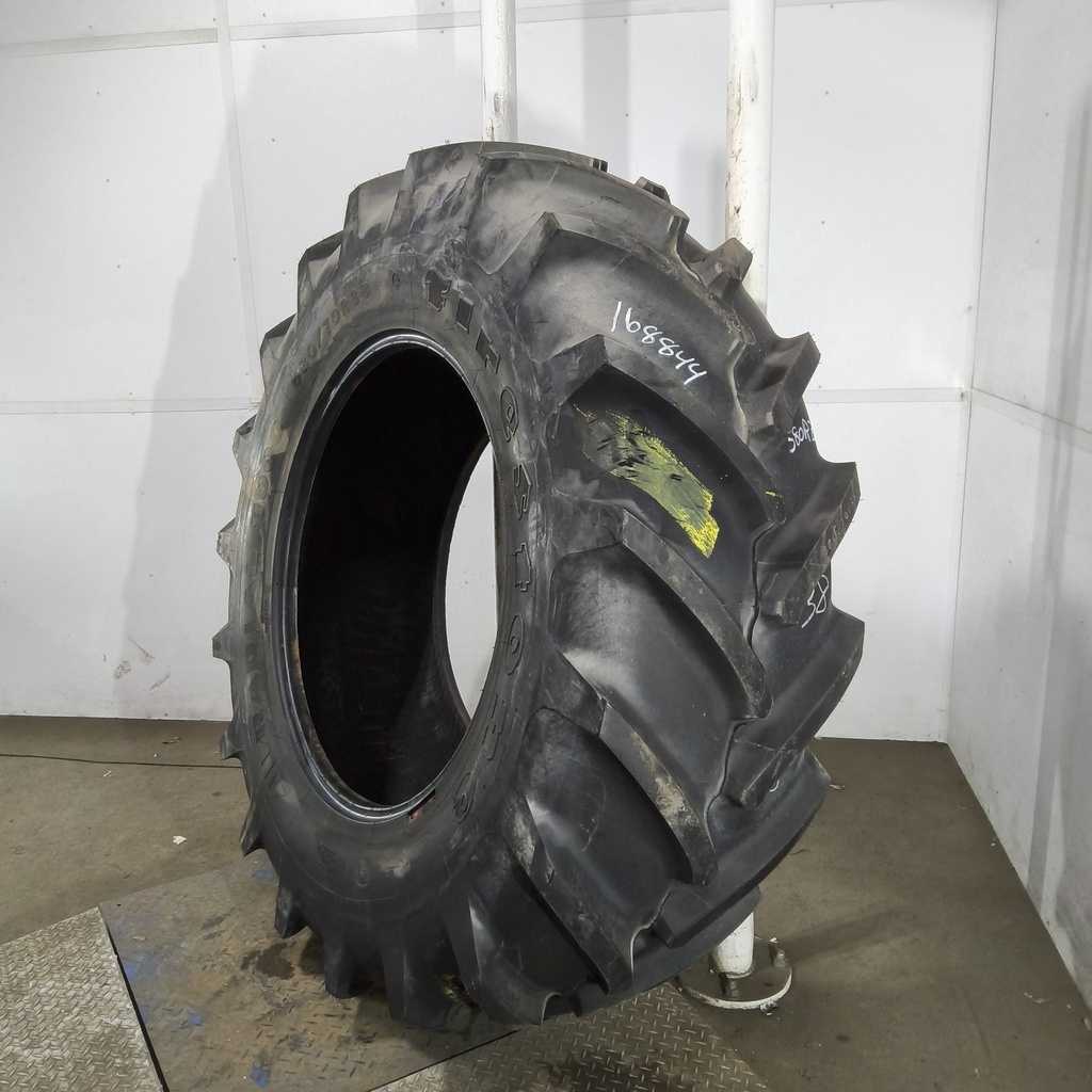 580/70R38 Firestone Radial 8000 R-1W 155A8 99%