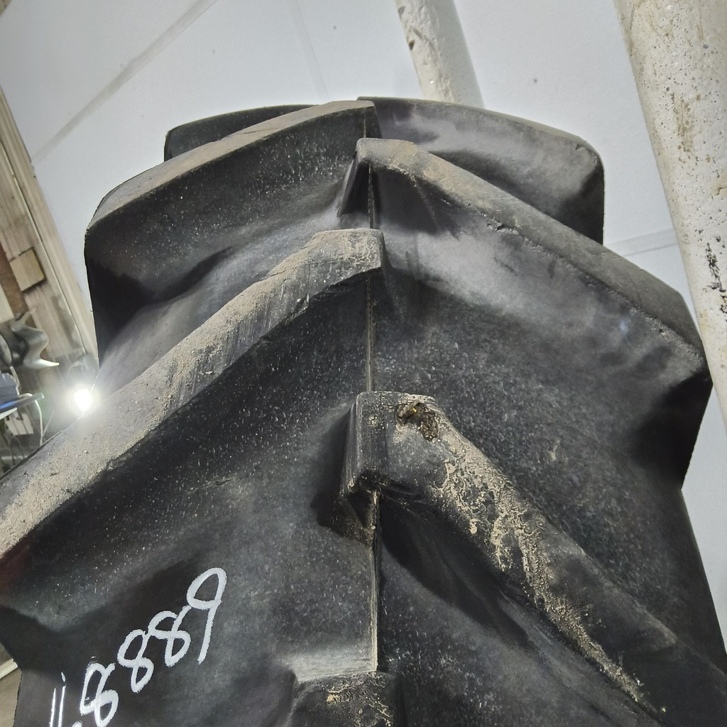 420/85R34 Titan Farm AG49M Radial R-1W 147A8 85%