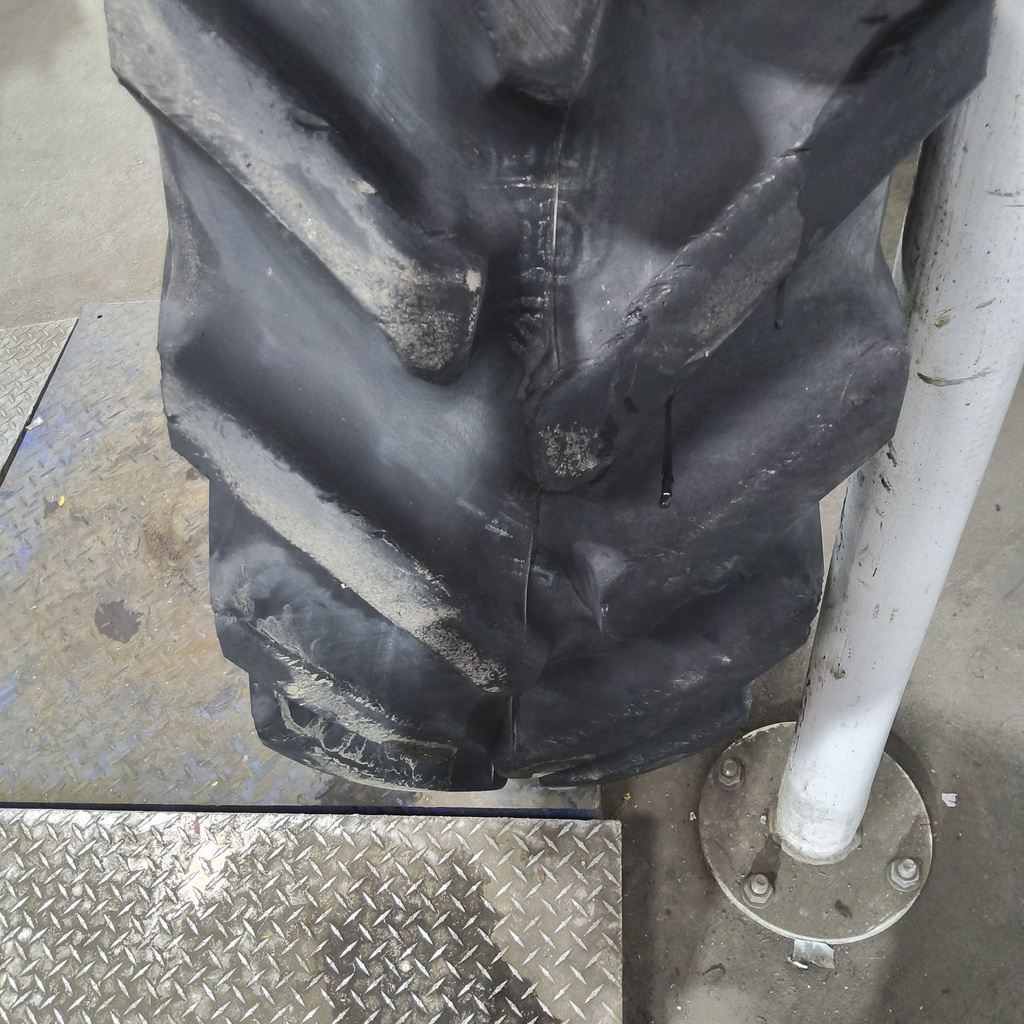 14.9R30 Armstrong Hi Traction Lug Radial R-1 134A8 80%