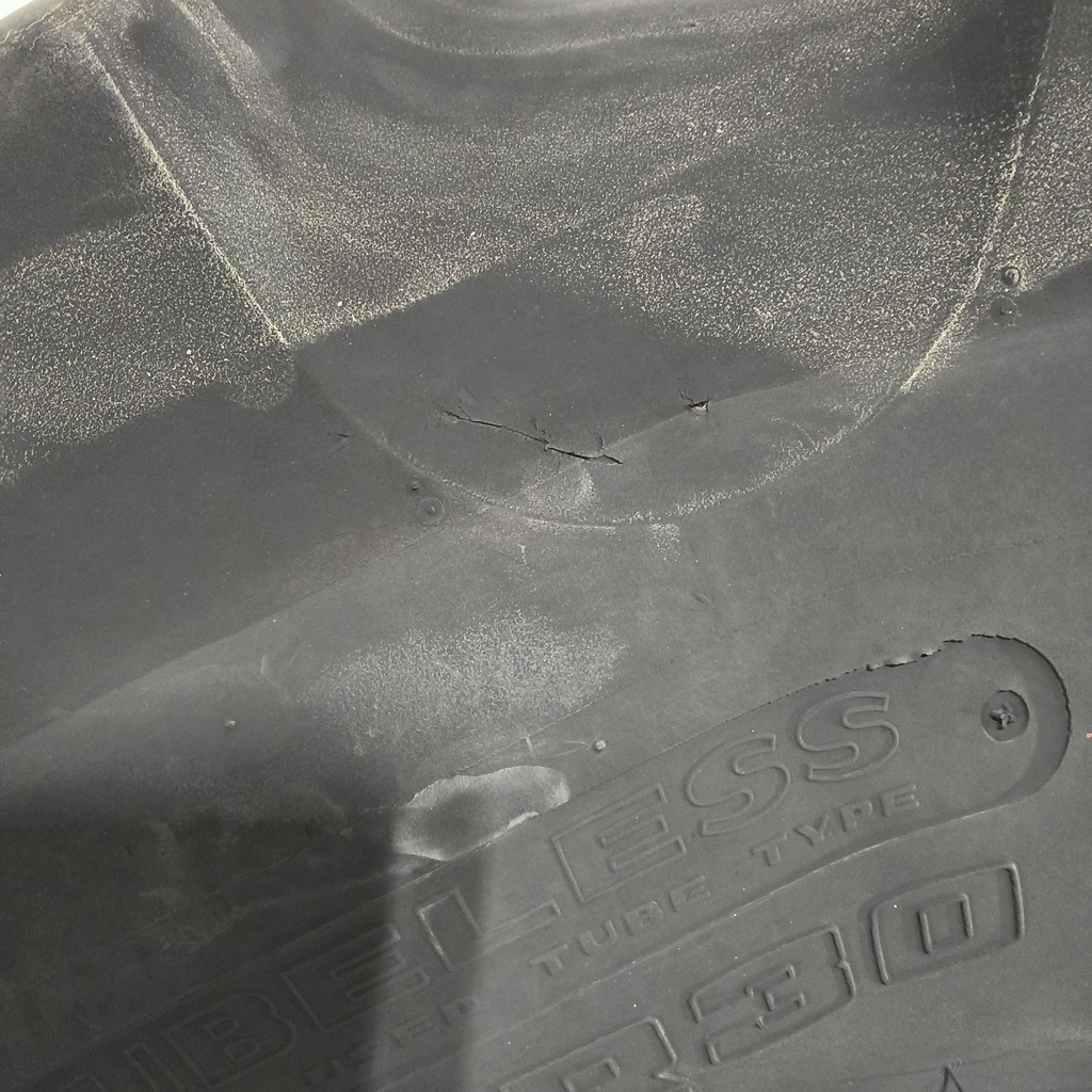 16.9R30 Goodyear Farm Super Traction Radial R-1W 137B 75%