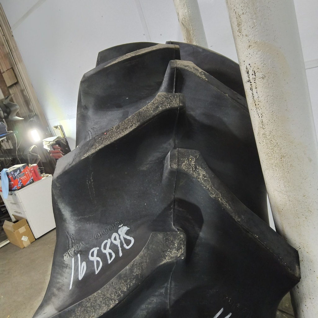 16.9R30 Goodyear Farm Special Sure Grip Radial TD8 R-2 141A8 90%