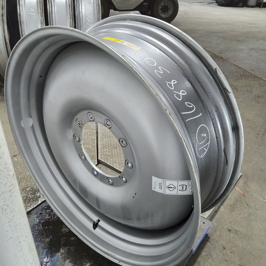 16"W x 46"D, Case IH Silver Mist 10-Hole Bubble Disc , 2.44" Offset