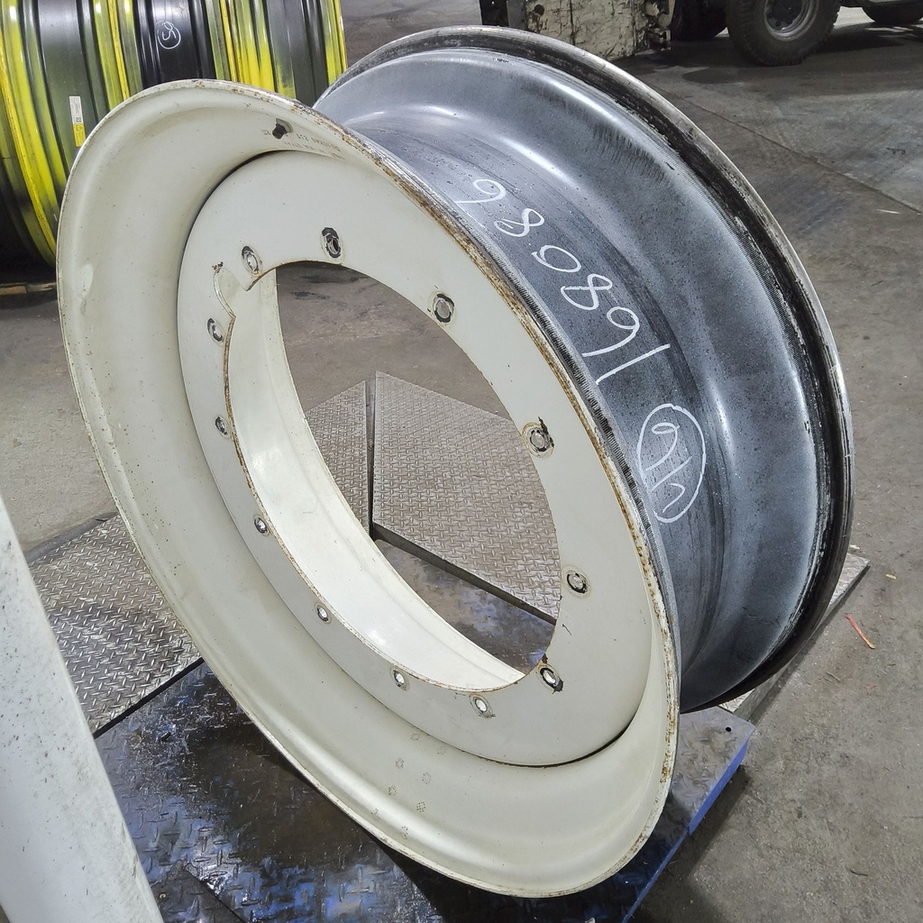 16"W x 46"D, Ford / New Holland White 12-Hole Stub Disc , 2.56" Offset