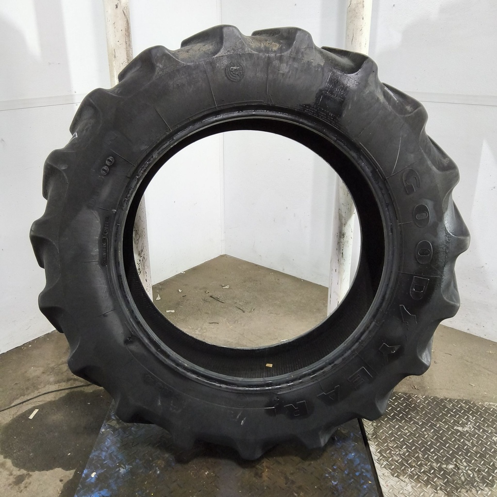 380/85R34 Goodyear Farm Super Traction Radial R-1W 137B 60%