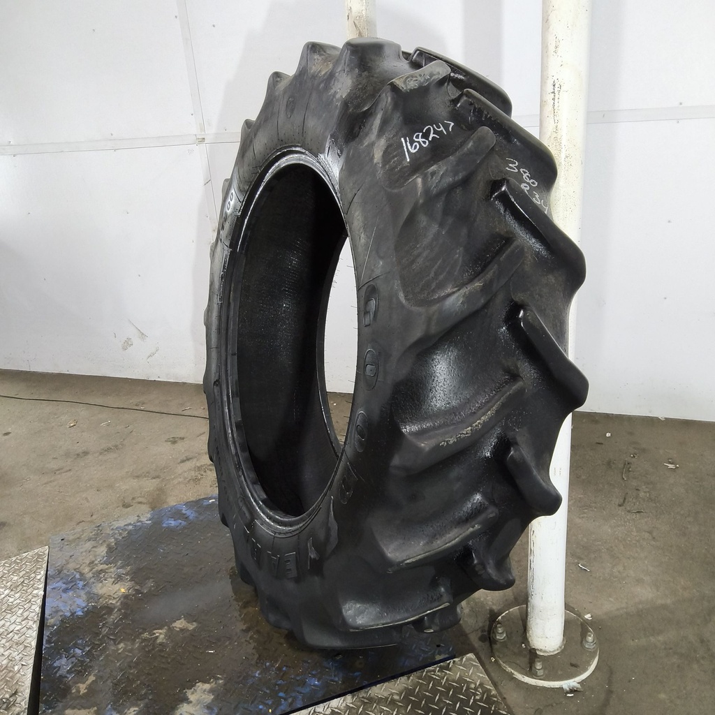 380/85R34 Goodyear Farm Super Traction Radial R-1W 137B 60%