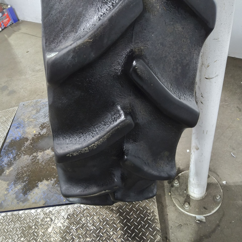 380/85R34 Goodyear Farm Super Traction Radial R-1W 137B 60%