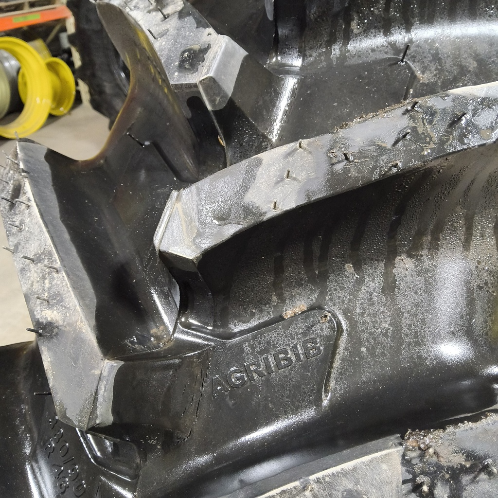 IF380/90R46 Michelin AgriBib Row Crop R-1W 165A8/165B 99%