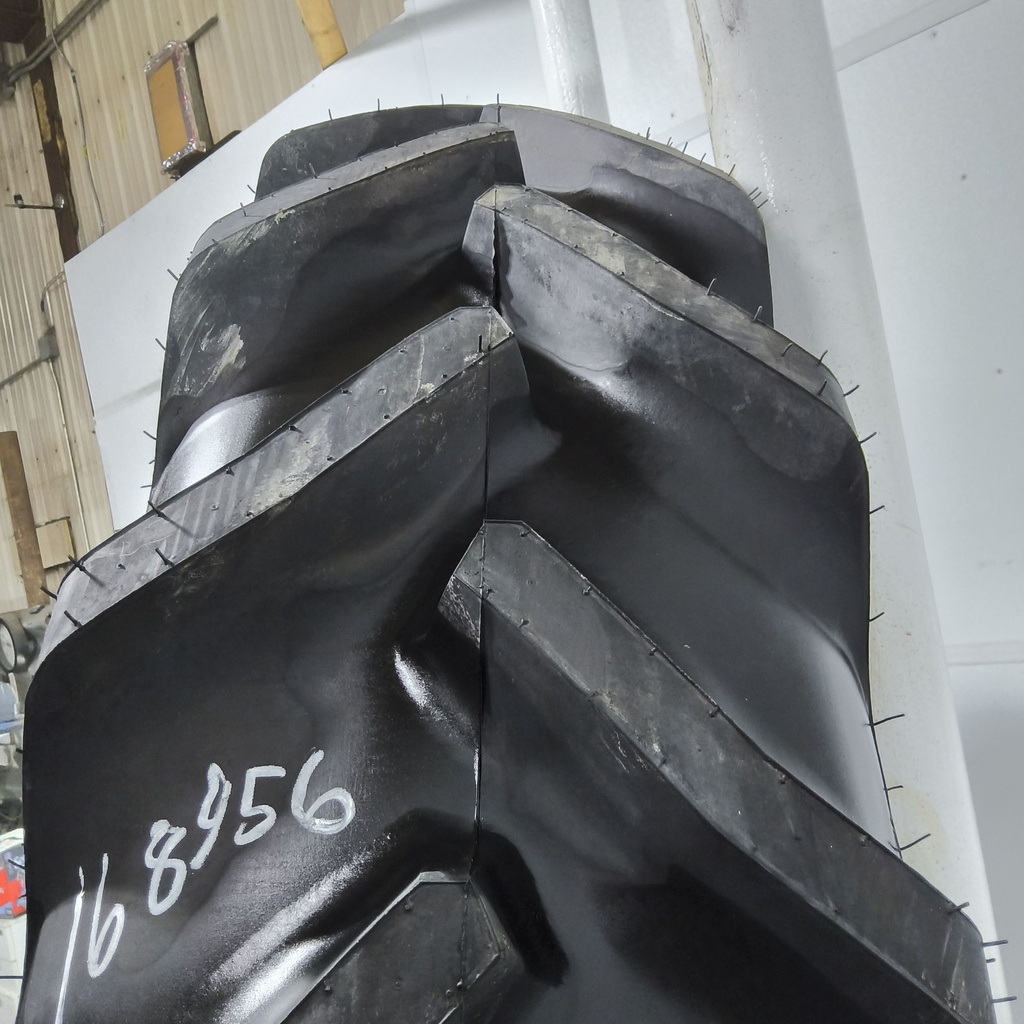 380/90R54 Goodyear Farm DT800 Super Traction R-1W 162A8 99%