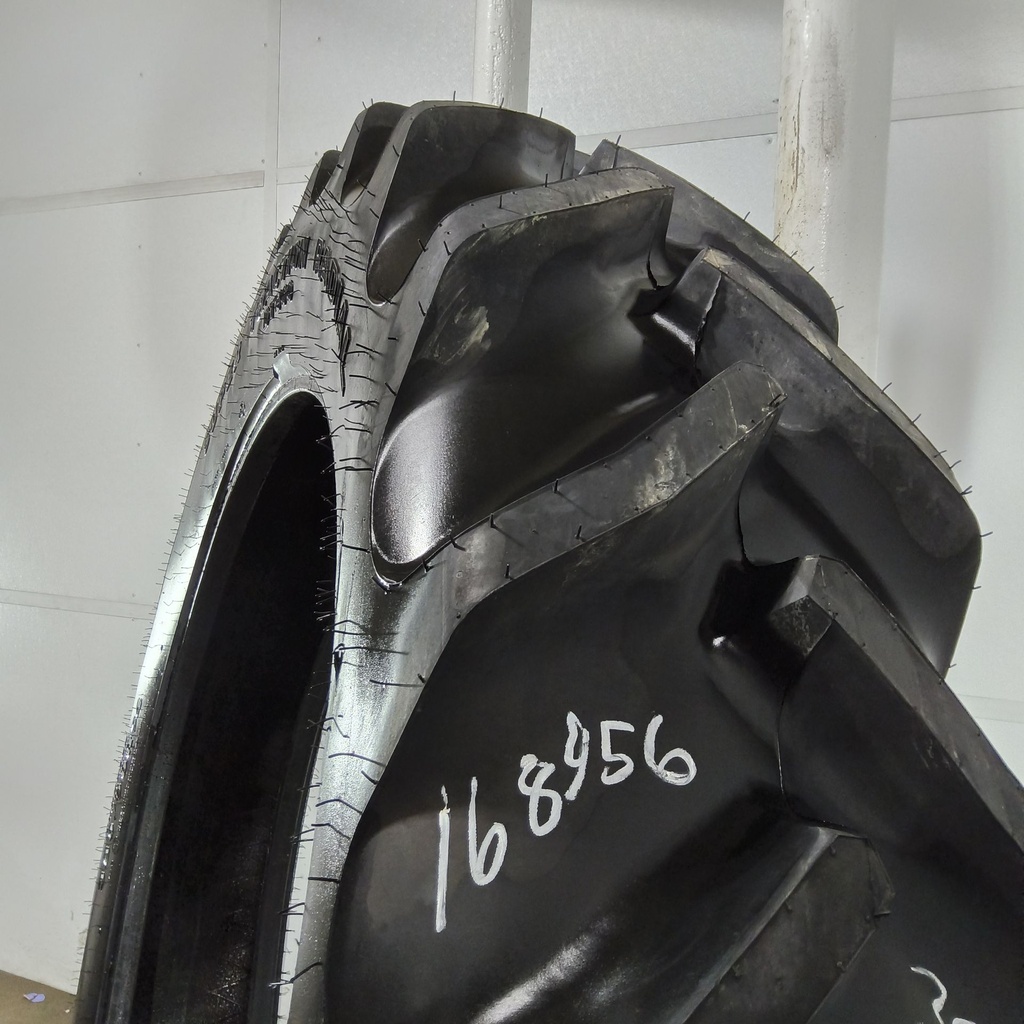 380/90R54 Goodyear Farm DT800 Super Traction R-1W 162A8 99%