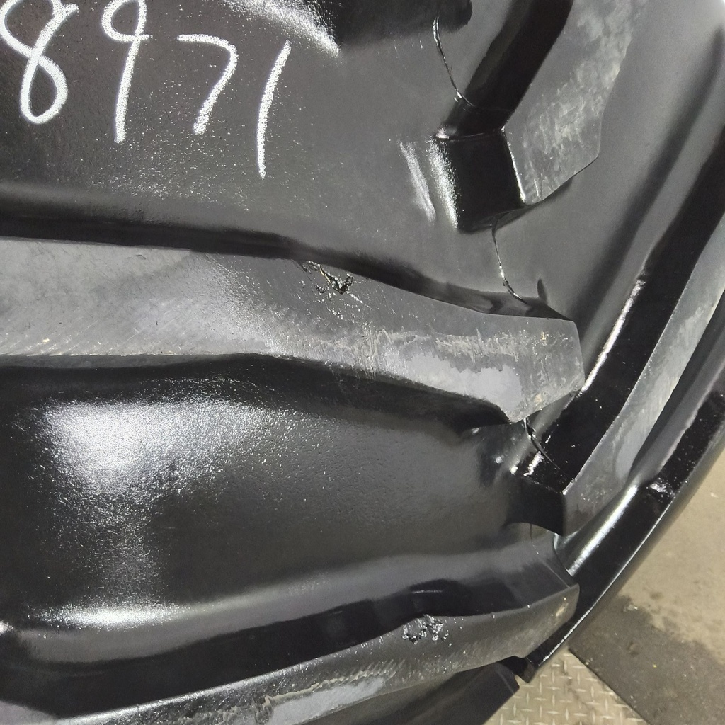 LSW1100/45R46 Goodyear Farm DT930 R-1W 195D 90%