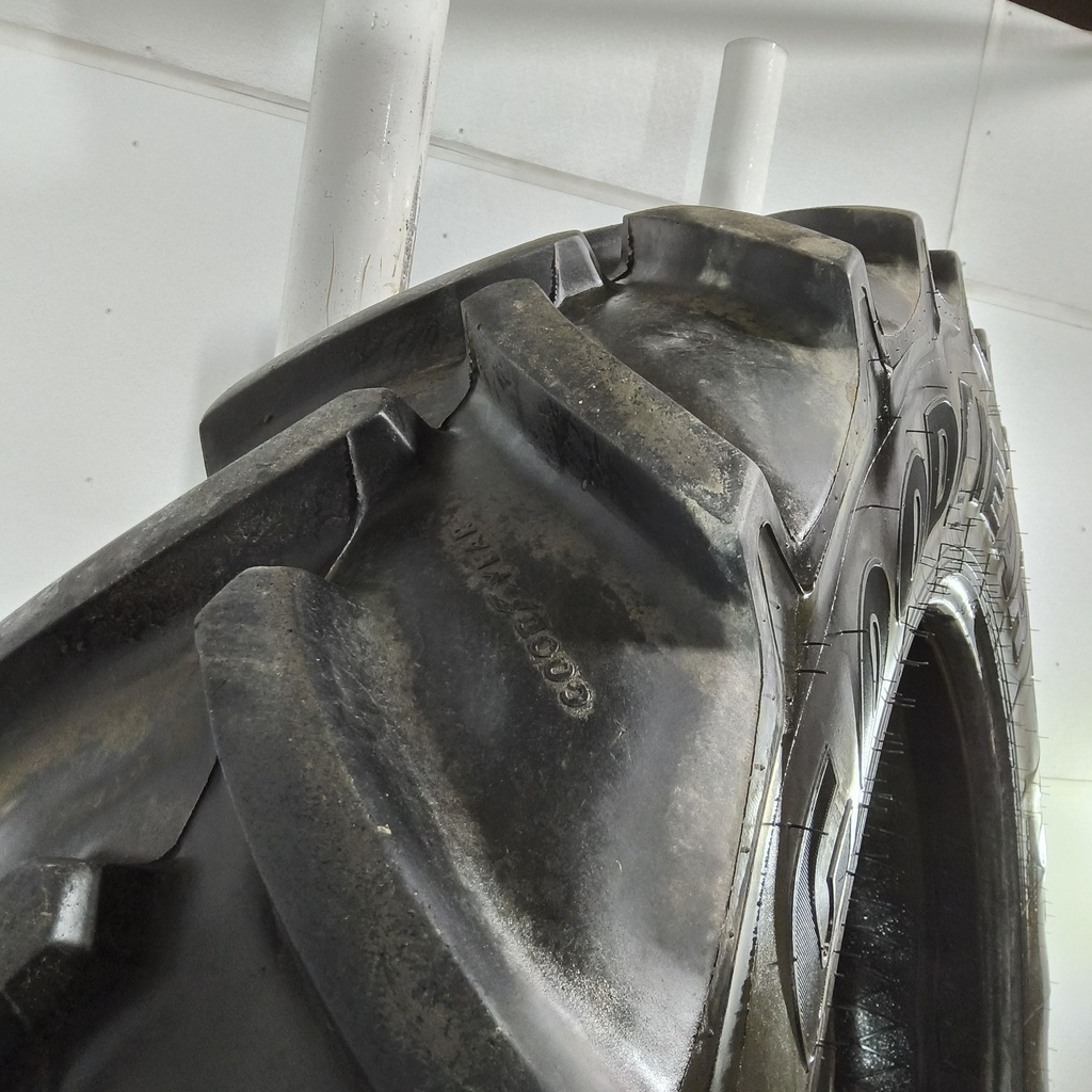 380/90R54 Goodyear Farm Optitrac R-1W 152D 75%