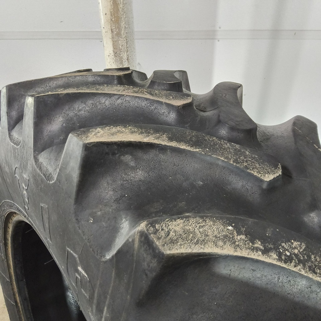 380/85R34 Firestone Radial All Traction FWD R-1 137A8/137B 60%