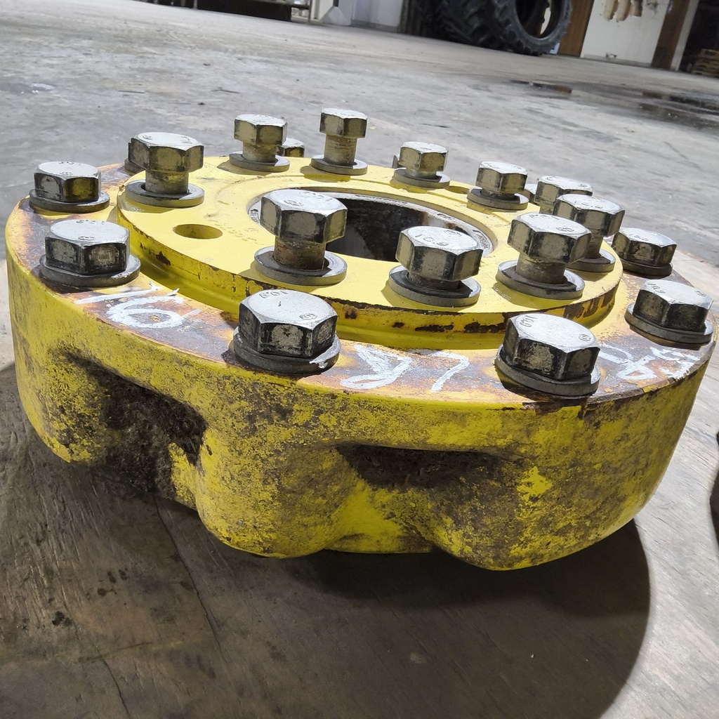 10-Hole Wedg-Lok OE Style, 4.72" (120.02mm) axle, John Deere Yellow