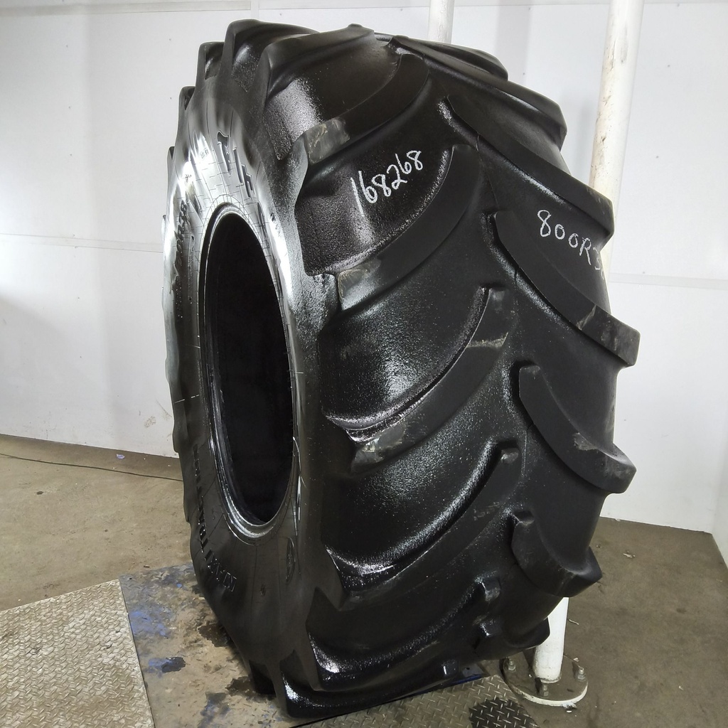 800/70R38 Firestone Maxi Traction R-1W 173D/173B 35%