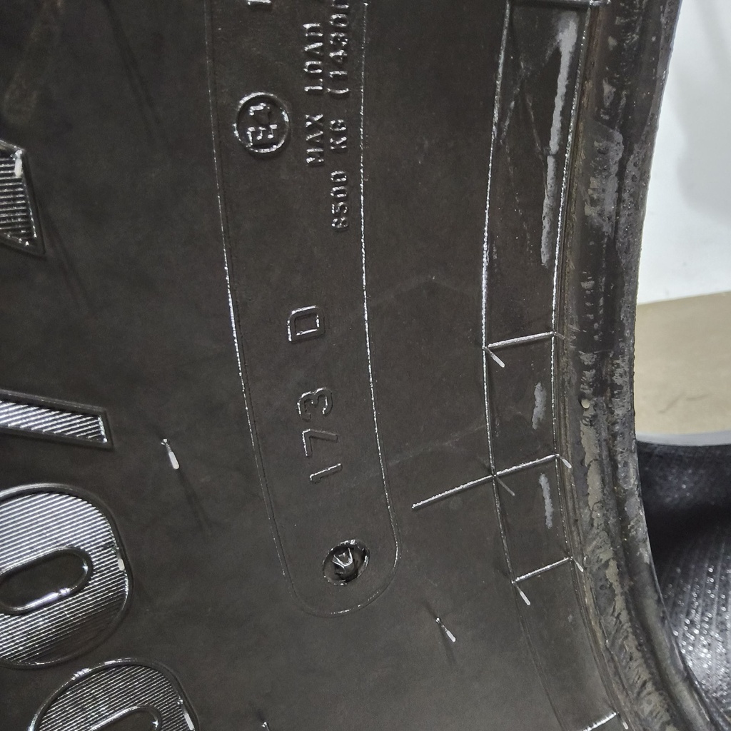 800/70R38 Firestone Maxi Traction R-1W 173D/173B 35%