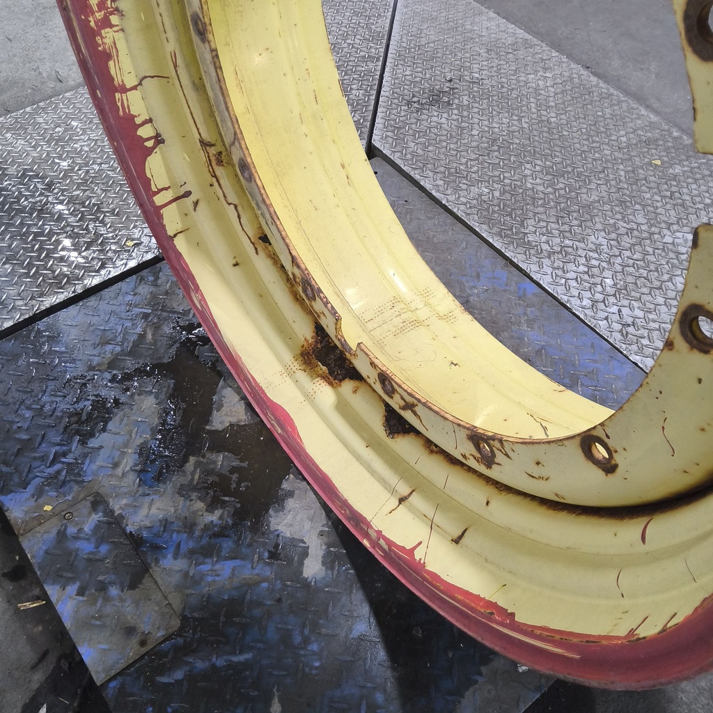 16"W x 42"D, John Deere Yellow 12-Hole Stub Disc , -3" Offset