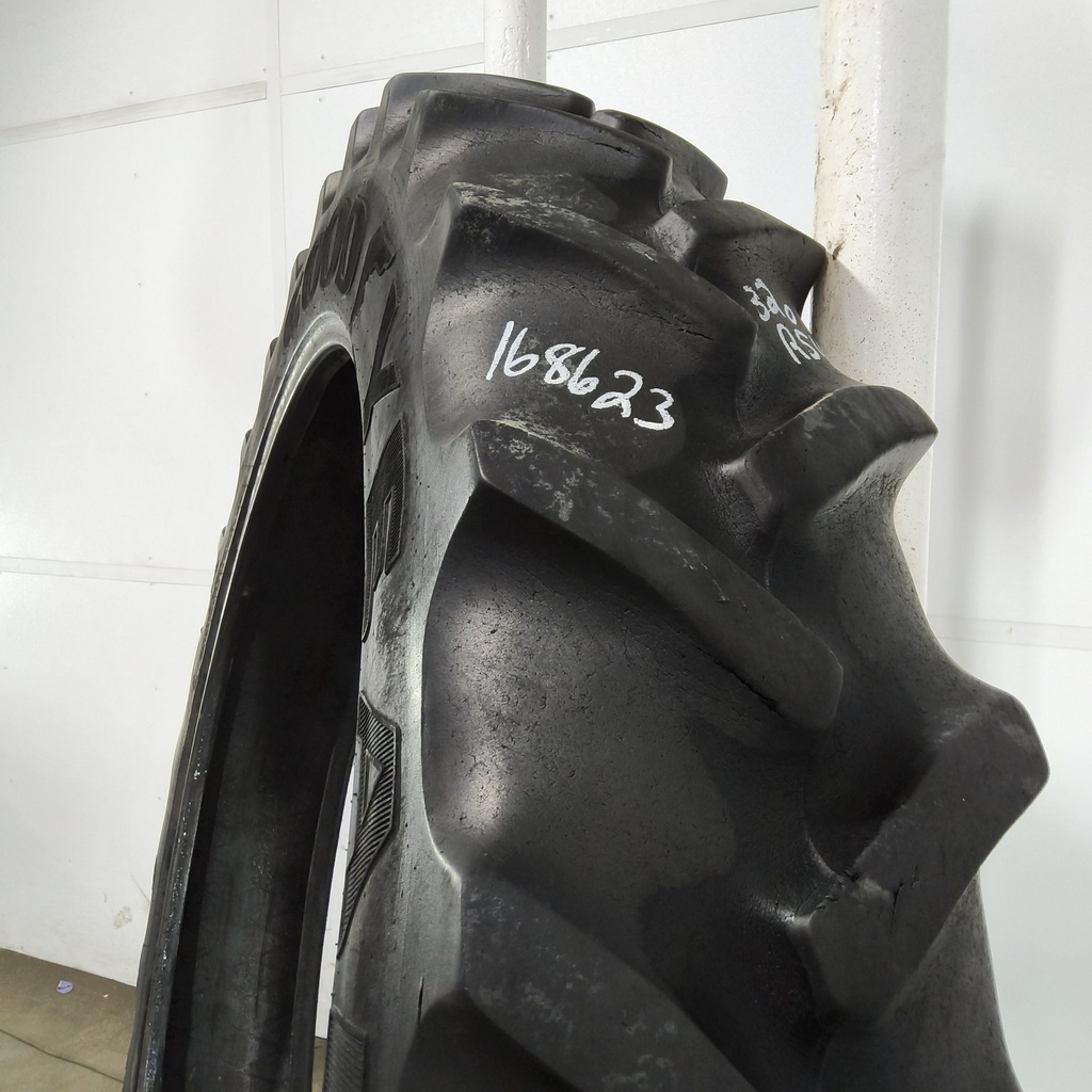 320/90R54 Goodyear Farm DT800 Super Traction R-1W 149A8 45%