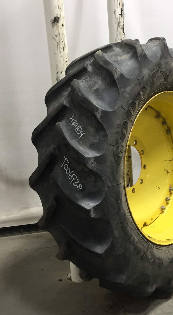 480/70R34 Goodyear Farm DT810 Super Traction R-1W 155 B 65%