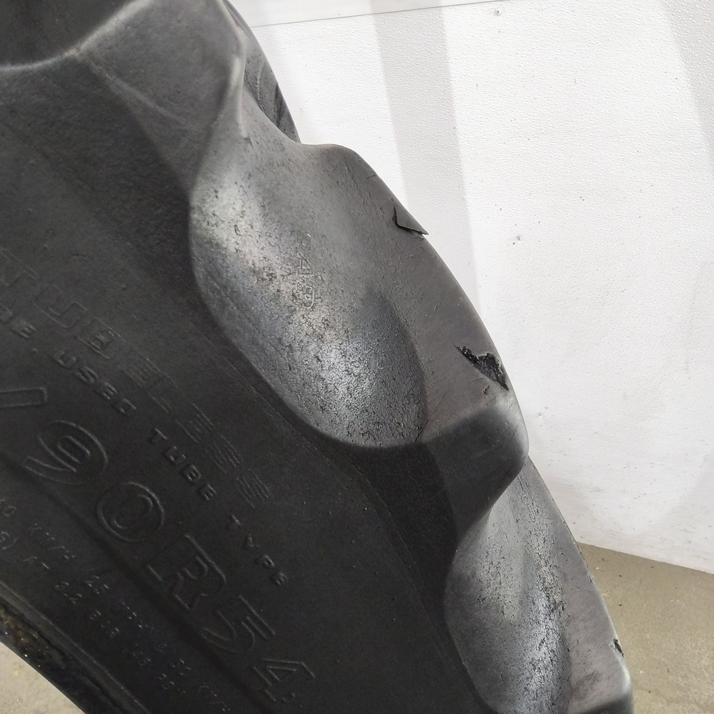 320/90R54 Goodyear Farm DT800 Super Traction R-1W 149A8 45%