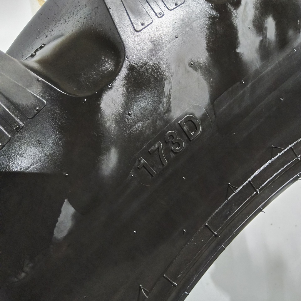 VF380/90R46 BKT Tires Agrimax Spargo R-1 173D 95%