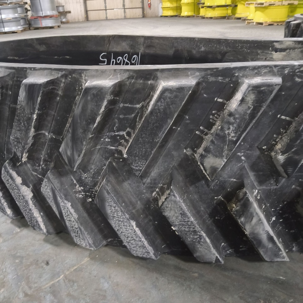 25" Camso Track 6500 Fendt  943 Vario MT 85%