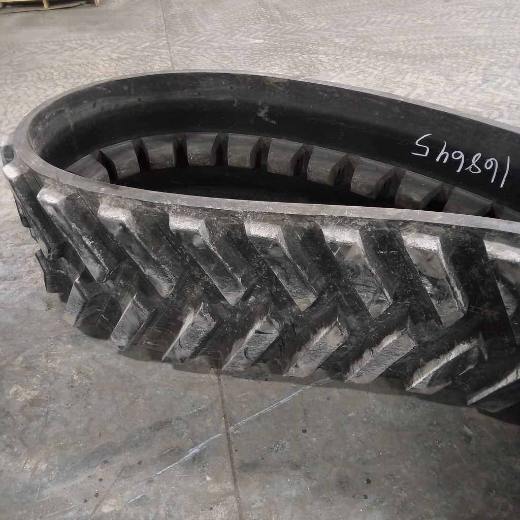 25" Camso Track 6500 Fendt  943 Vario MT 85%