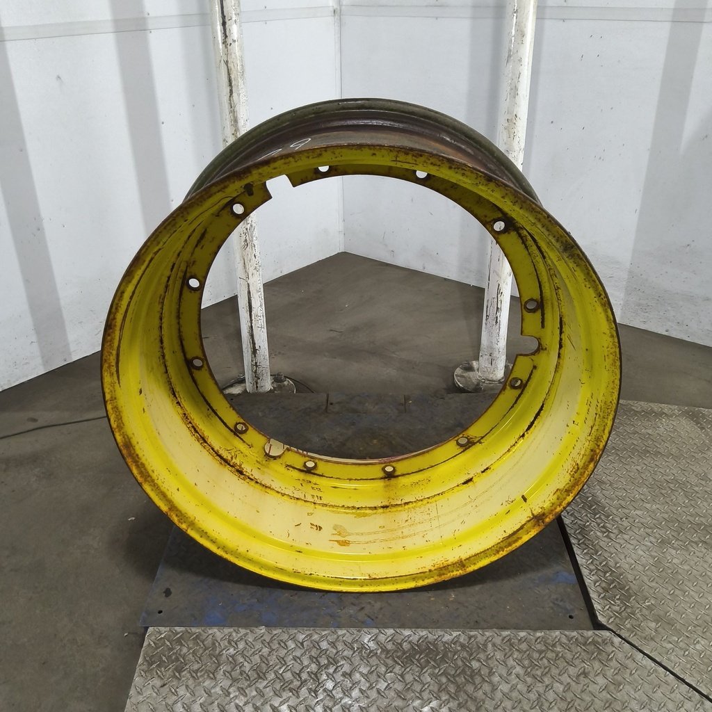 18"W x 38"D, John Deere Yellow 12-Hole Stub Disc , -3.19" Offset