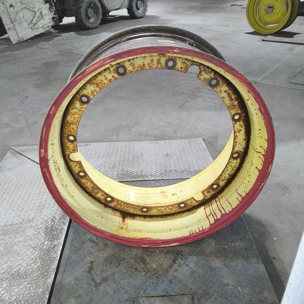 18"W x 38"D, John Deere Yellow 12-Hole Stub Disc , -3.19" Offset