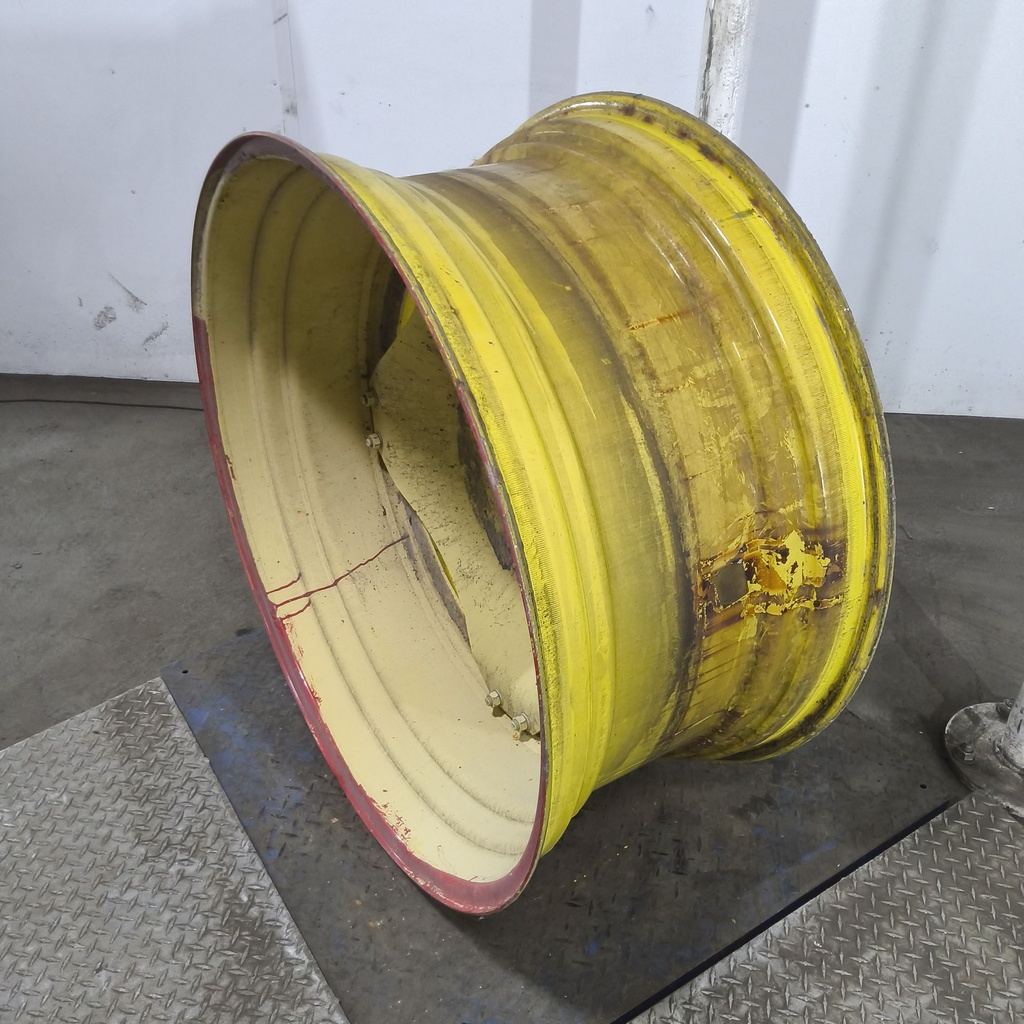 18"W x 38"D, John Deere Yellow 8-Hole Stub Disc (groups of 2 bolts) , 1.75" Offset