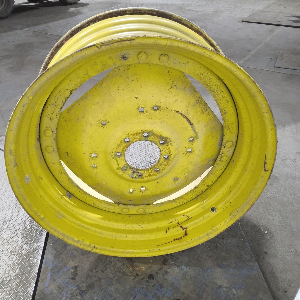 18"W x 38"D, John Deere Yellow 8-Hole Stub Disc (groups of 2 bolts) , 1.75" Offset