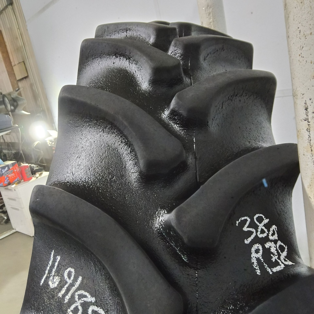 380/80R38 Firestone Radial All Traction DT R-1W 142A8 70%