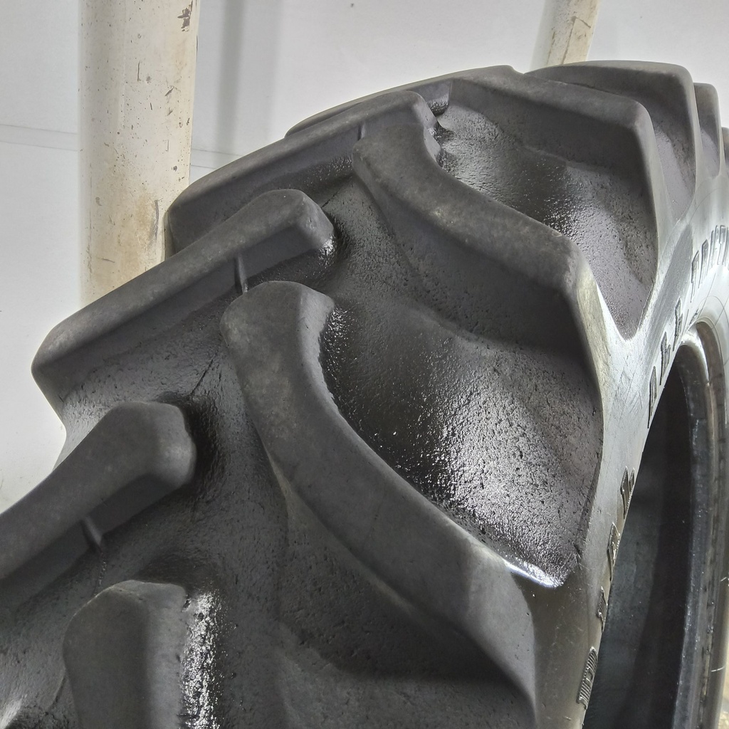 380/80R38 Firestone Radial All Traction DT R-1W 142A8 70%