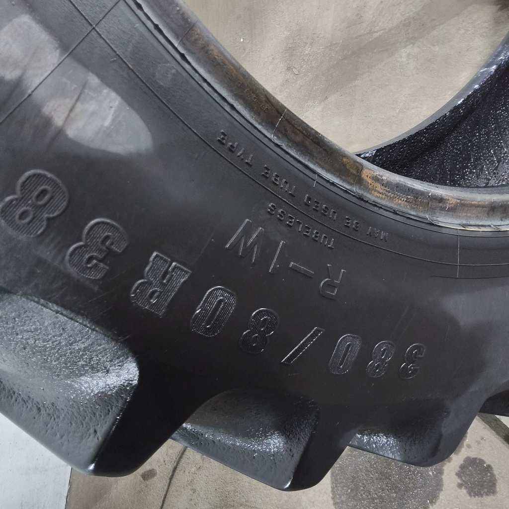 380/80R38 Firestone Radial All Traction DT R-1W 142A8 70%