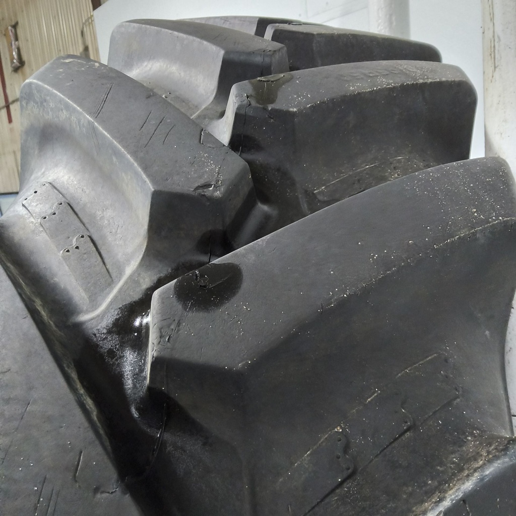 VF420/95R50 BKT Tires Agrimax Spargo R-1 177D 85%