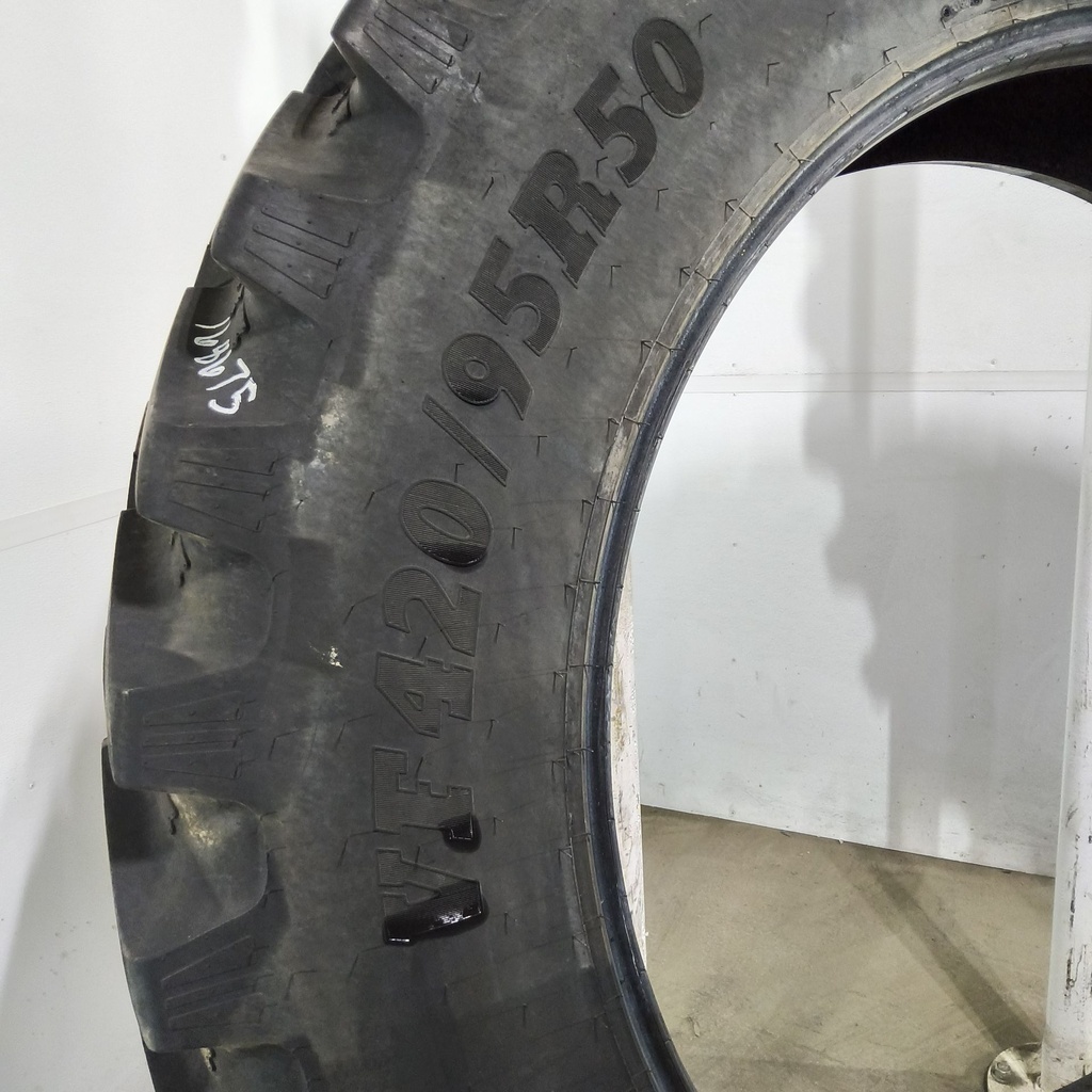 VF420/95R50 BKT Tires Agrimax Spargo R-1 177D 85%