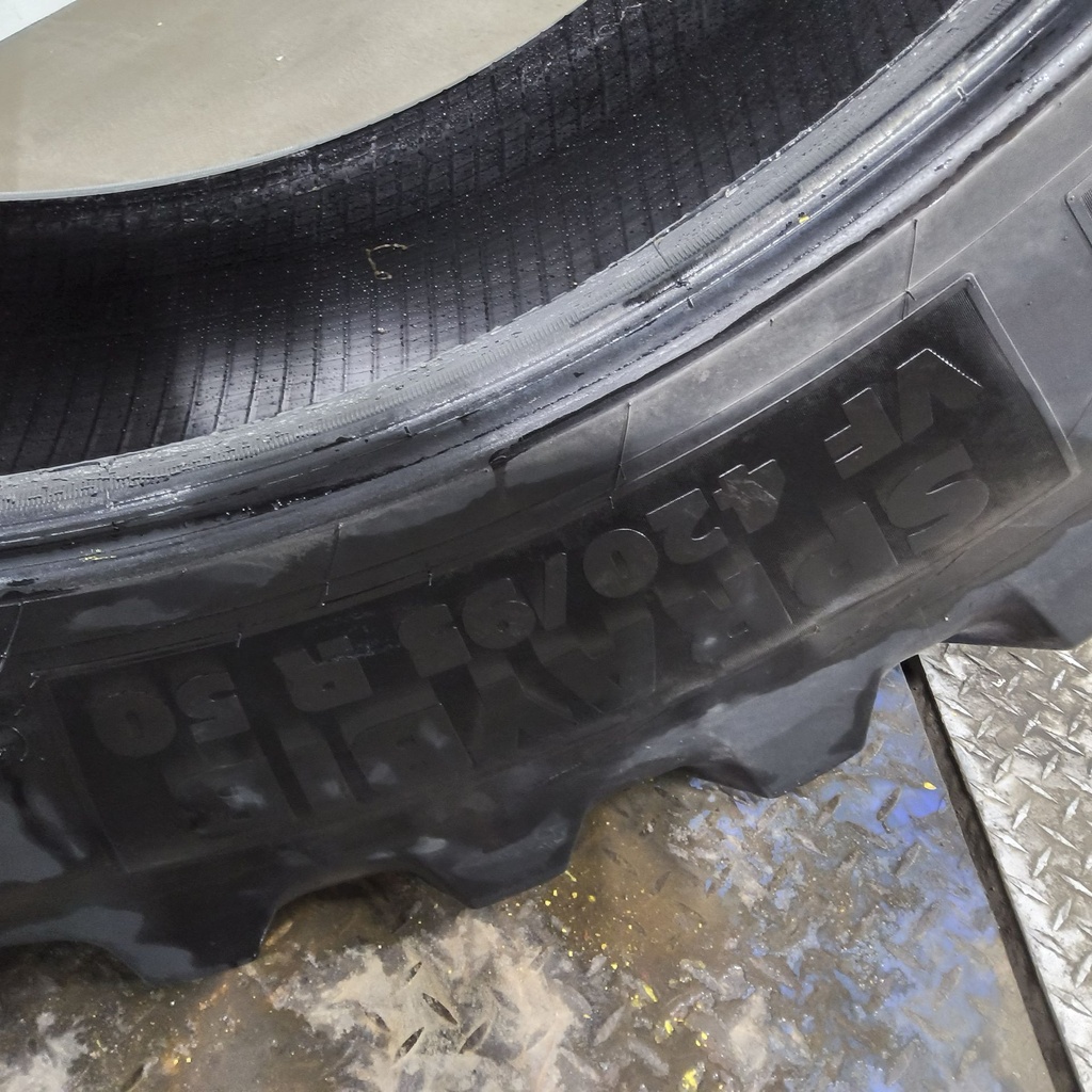 VF420/95R50 Michelin Spraybib R-1S 177D 65%