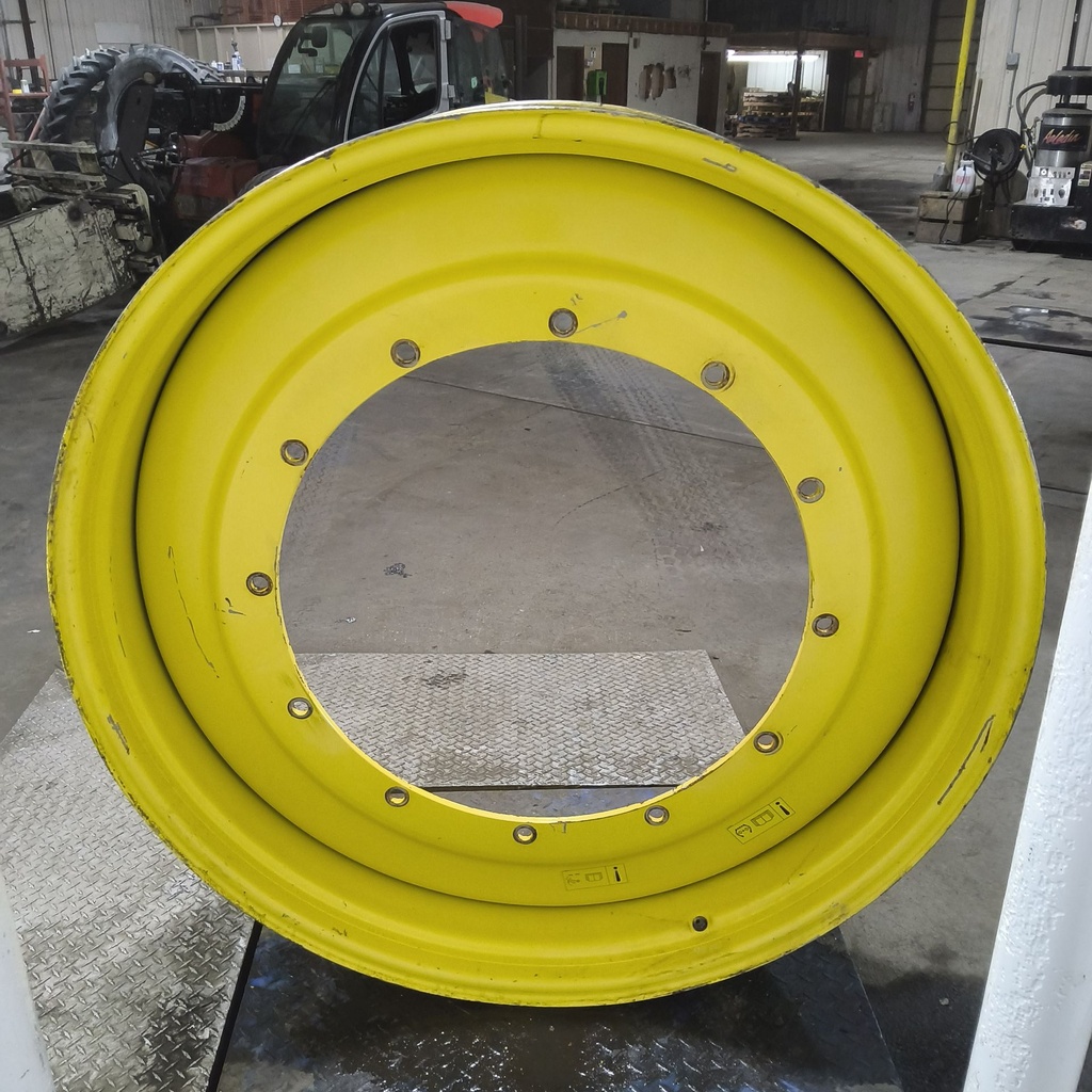 13"W x 50"D, John Deere Yellow 12-Hole Stub Disc Sprayer , 2.88" Offset