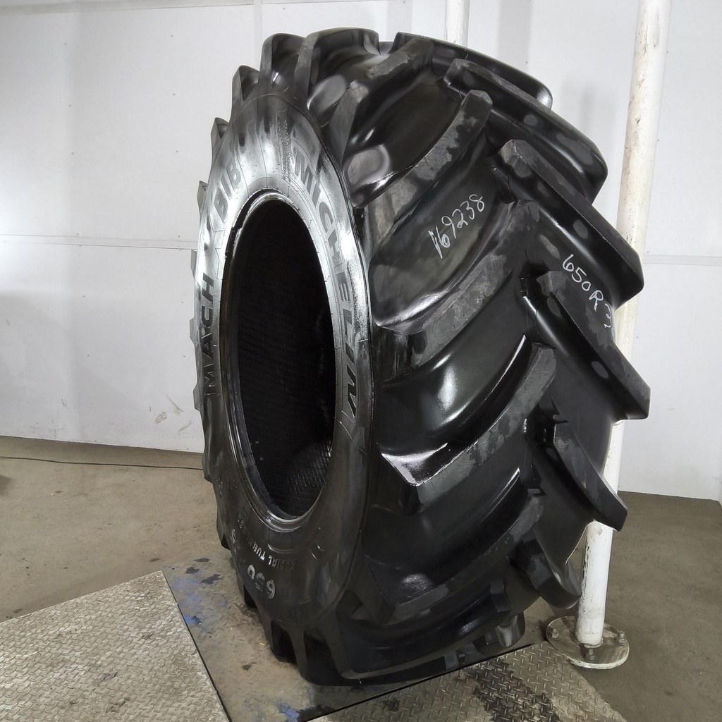 650/75R38 Michelin MachXBib R-1W 169B 90%