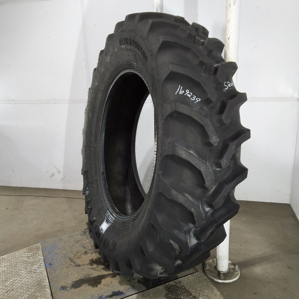 520/85R42 Goodyear Farm UltraTorque Radial R-1 157A8 90%