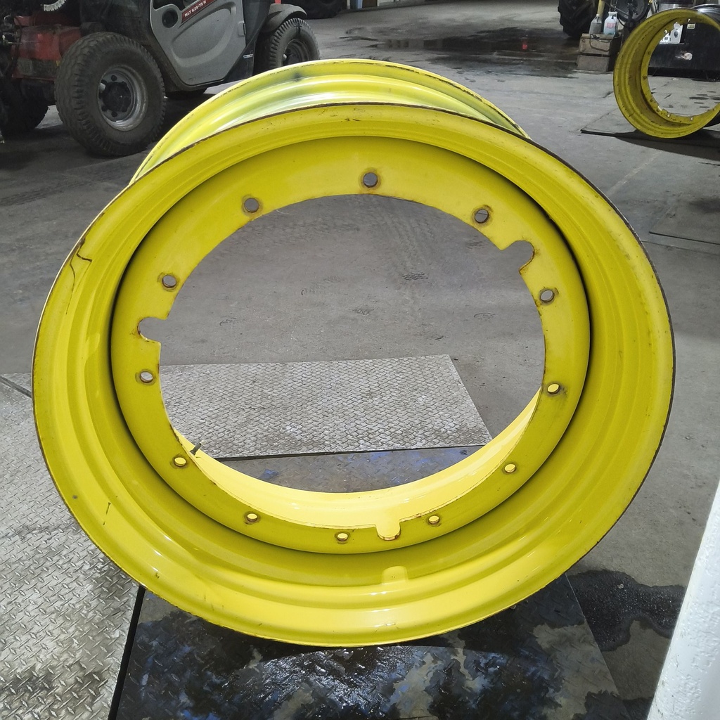 18"W x 42"D, John Deere Yellow 12-Hole Stub Disc , -3.25" Offset