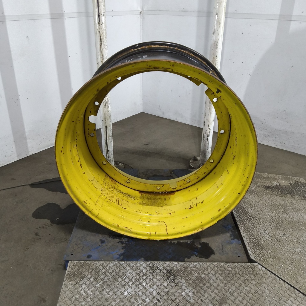 23"W x 38"D, John Deere Yellow 12-Hole Stub Disc , -3.31" Offset