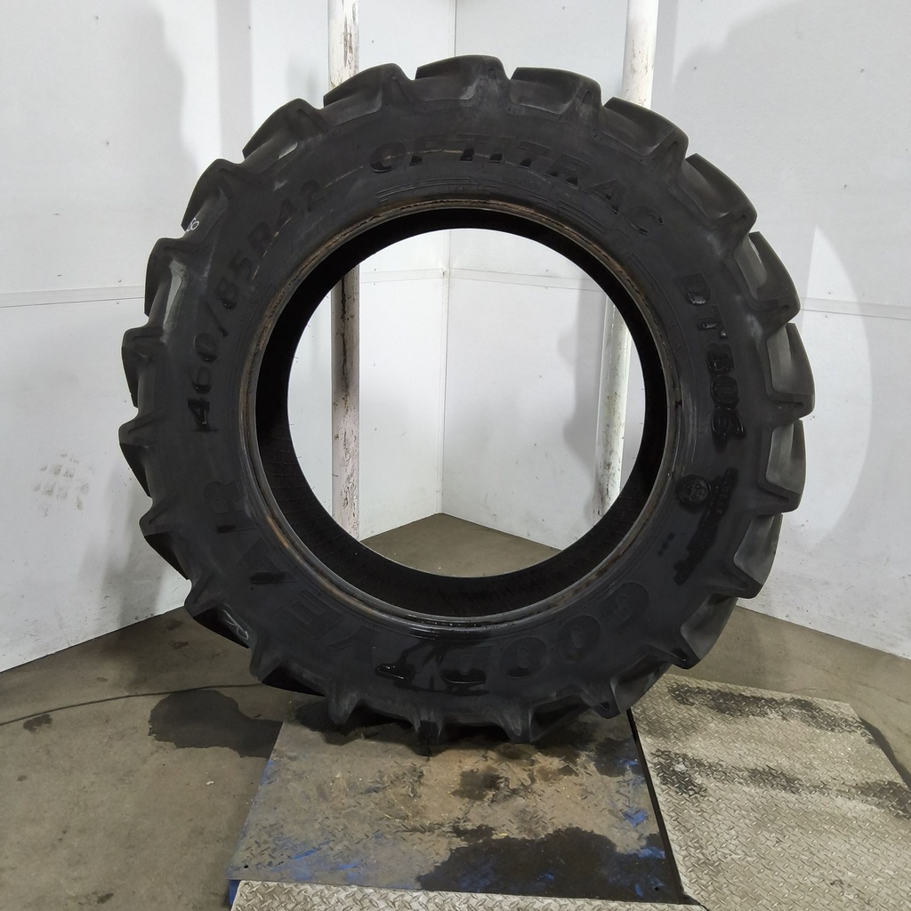 460/85R42 Goodyear Farm DT806 Optitrac R-1W 150A8 80%
