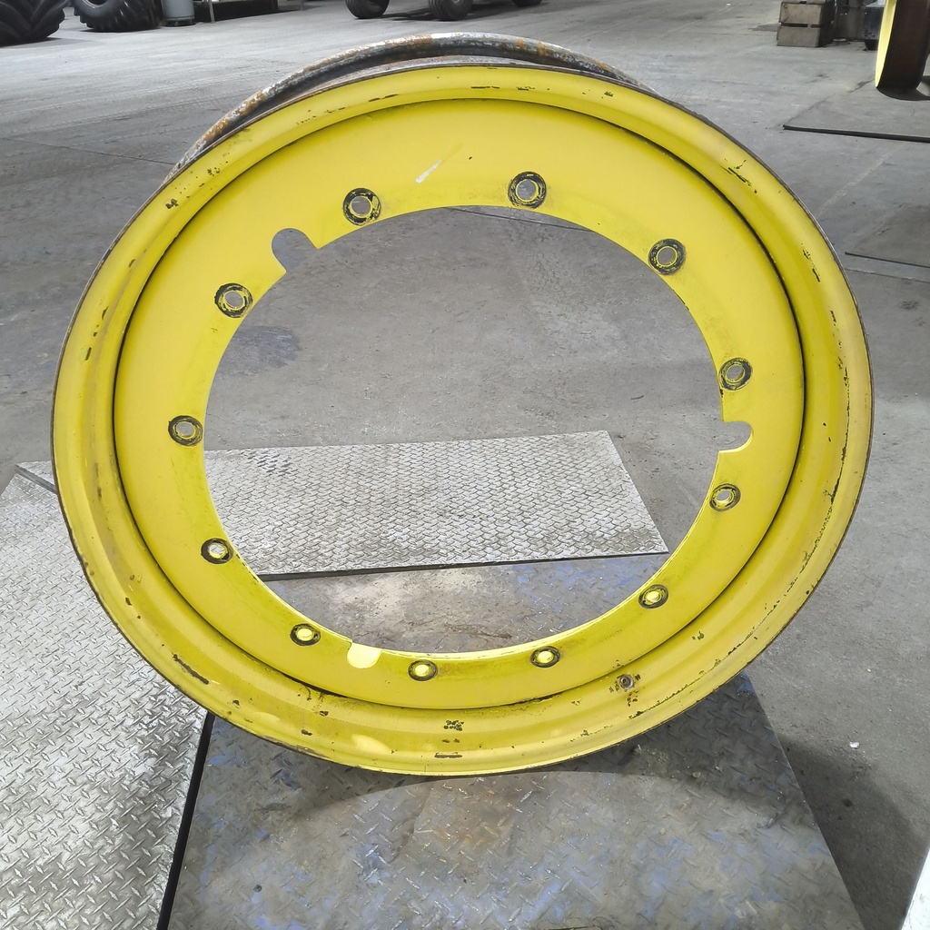 10"W x 42"D, John Deere Yellow 12-Hole Stub Disc , 1.5" Offset