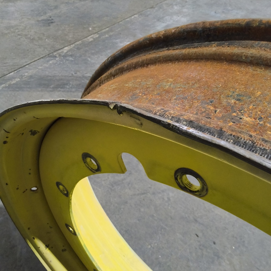 10"W x 42"D, John Deere Yellow 12-Hole Stub Disc , 1.5" Offset