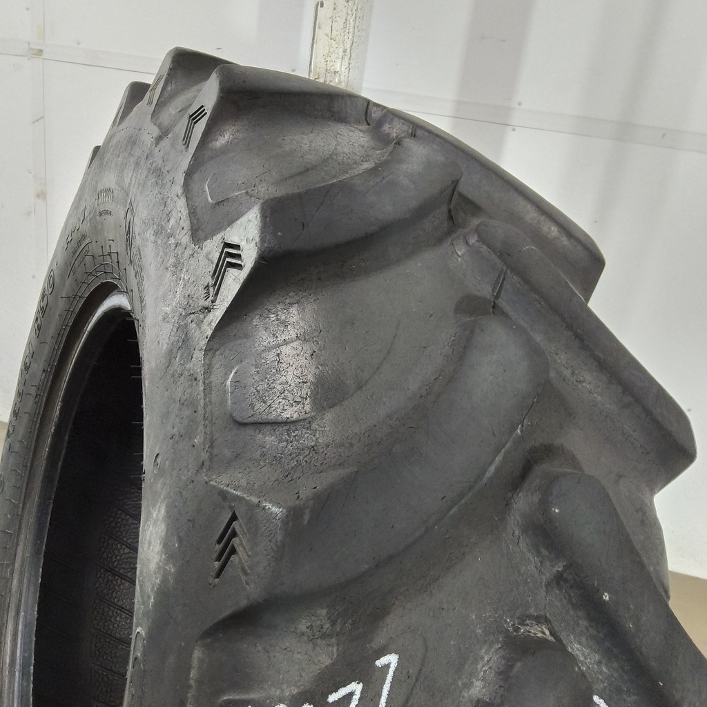 380/85R24 Galaxy Earth Pro Radial 850 R-1W 131A8 40%