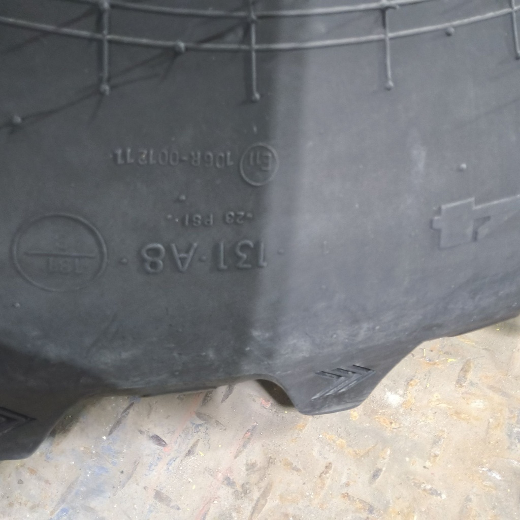 380/85R24 Galaxy Earth Pro Radial 850 R-1W 131A8 40%