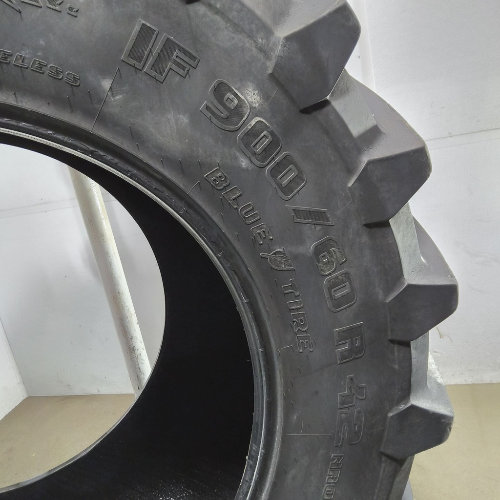 IF900/60R42 Trelleborg TM1000 High Power R-1W 180D 60%